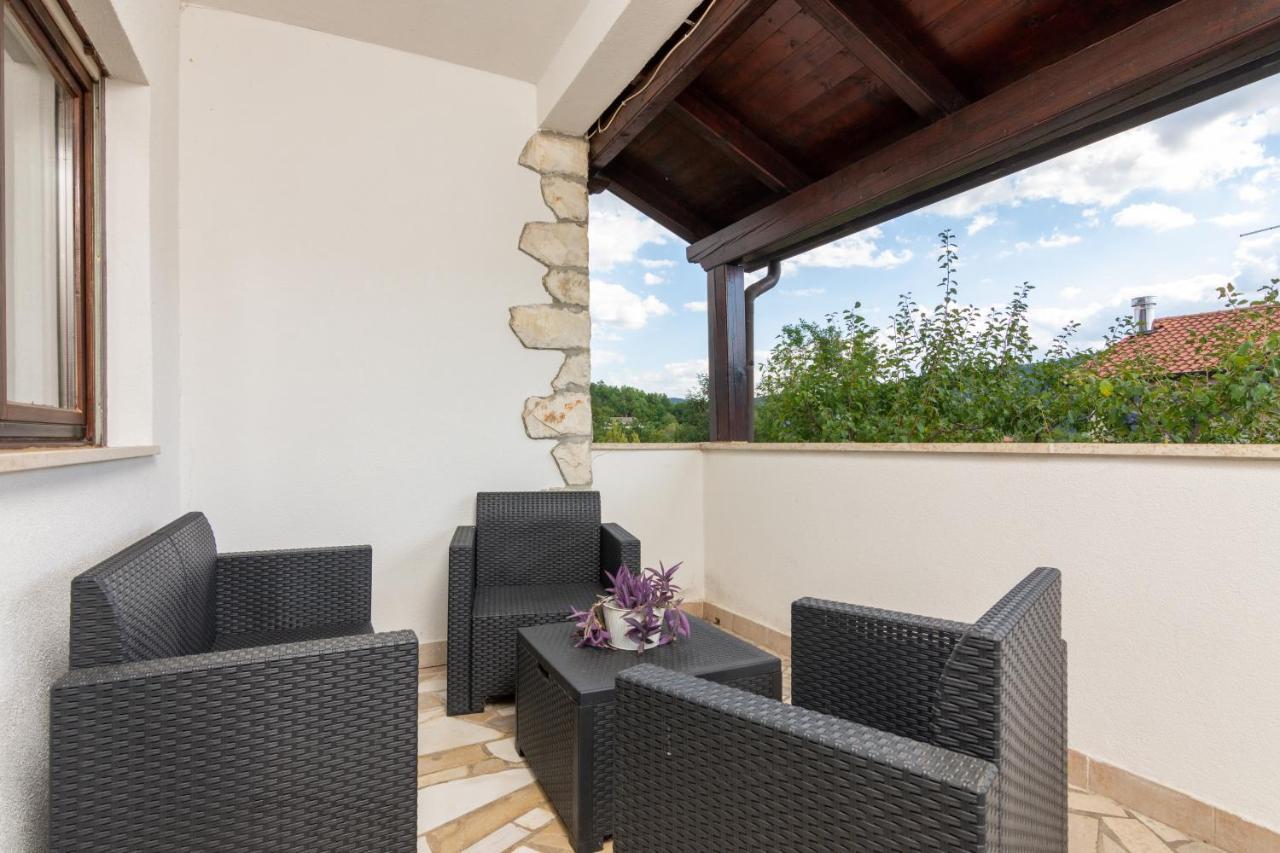 Apartment Buzet 17562A Экстерьер фото